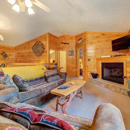 Great Expectations, 3 Bedrooms, Fireplace, Pool Table, Hot Tub, Sleeps 10 Gatlinburg Kültér fotó