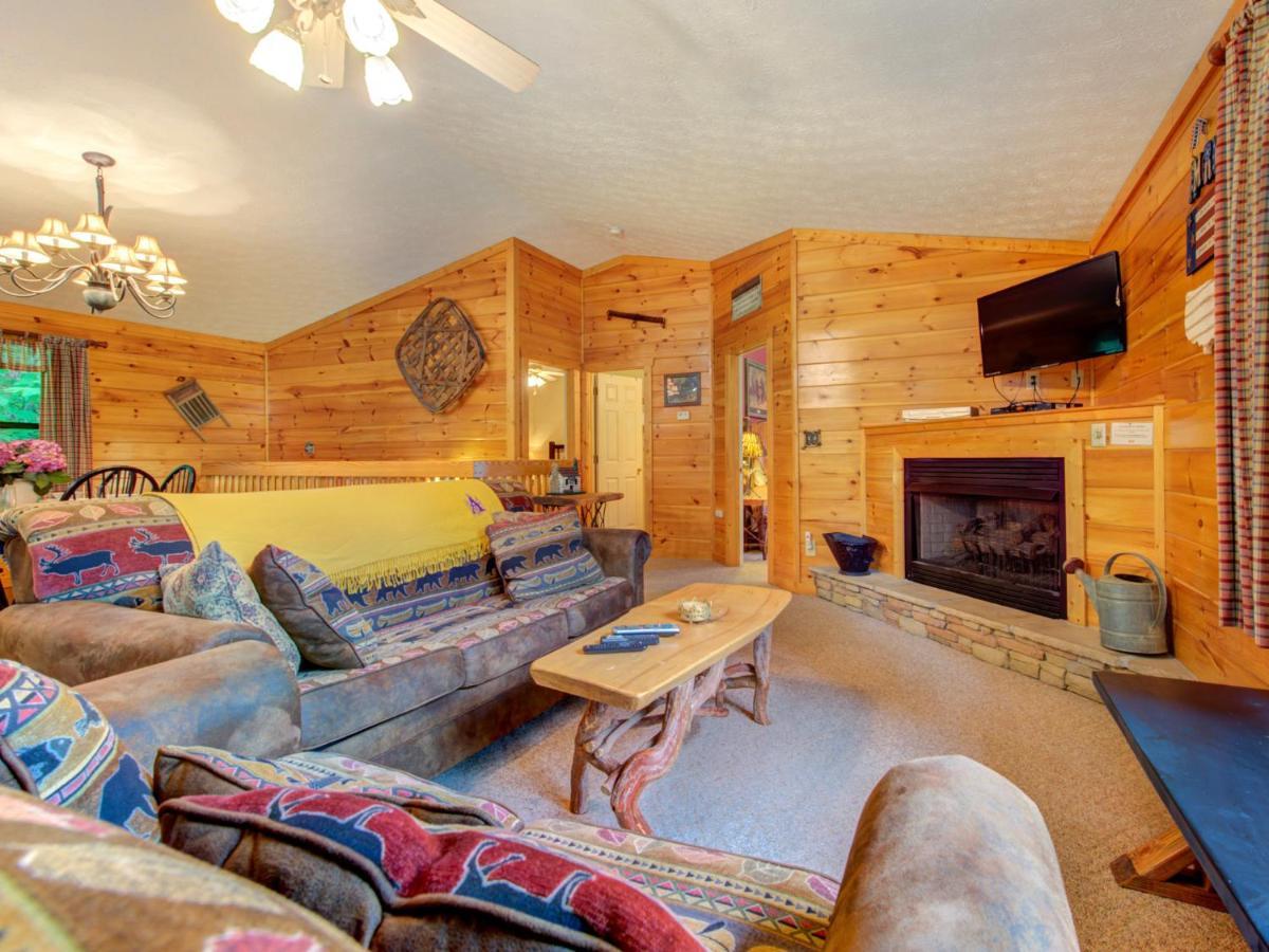 Great Expectations, 3 Bedrooms, Fireplace, Pool Table, Hot Tub, Sleeps 10 Gatlinburg Kültér fotó